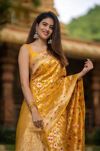 Eye-Catching Yellow Soft Silk Saree With Engrossing Blouse Piece ClothsVilla