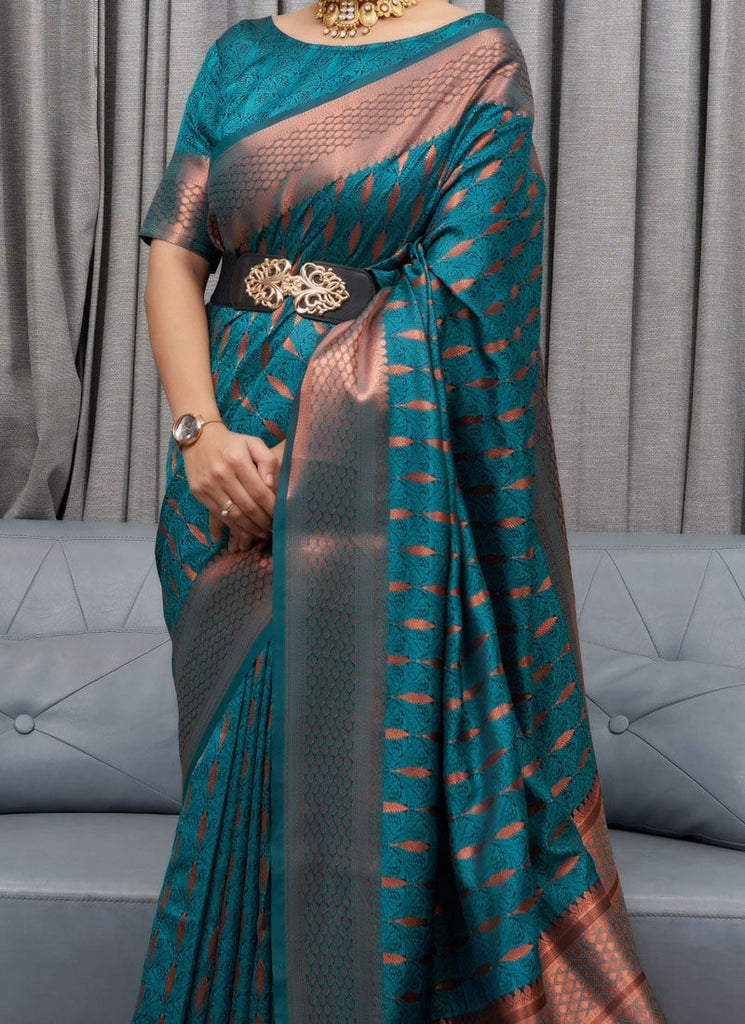 Twirling Rama Soft Silk Saree With Flamboyant Blouse Piece ClothsVilla