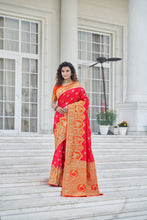 Load image into Gallery viewer, Admirable Pink Zari Weaving Banarasi Silk Wedding Wear Saree ClothsVilla