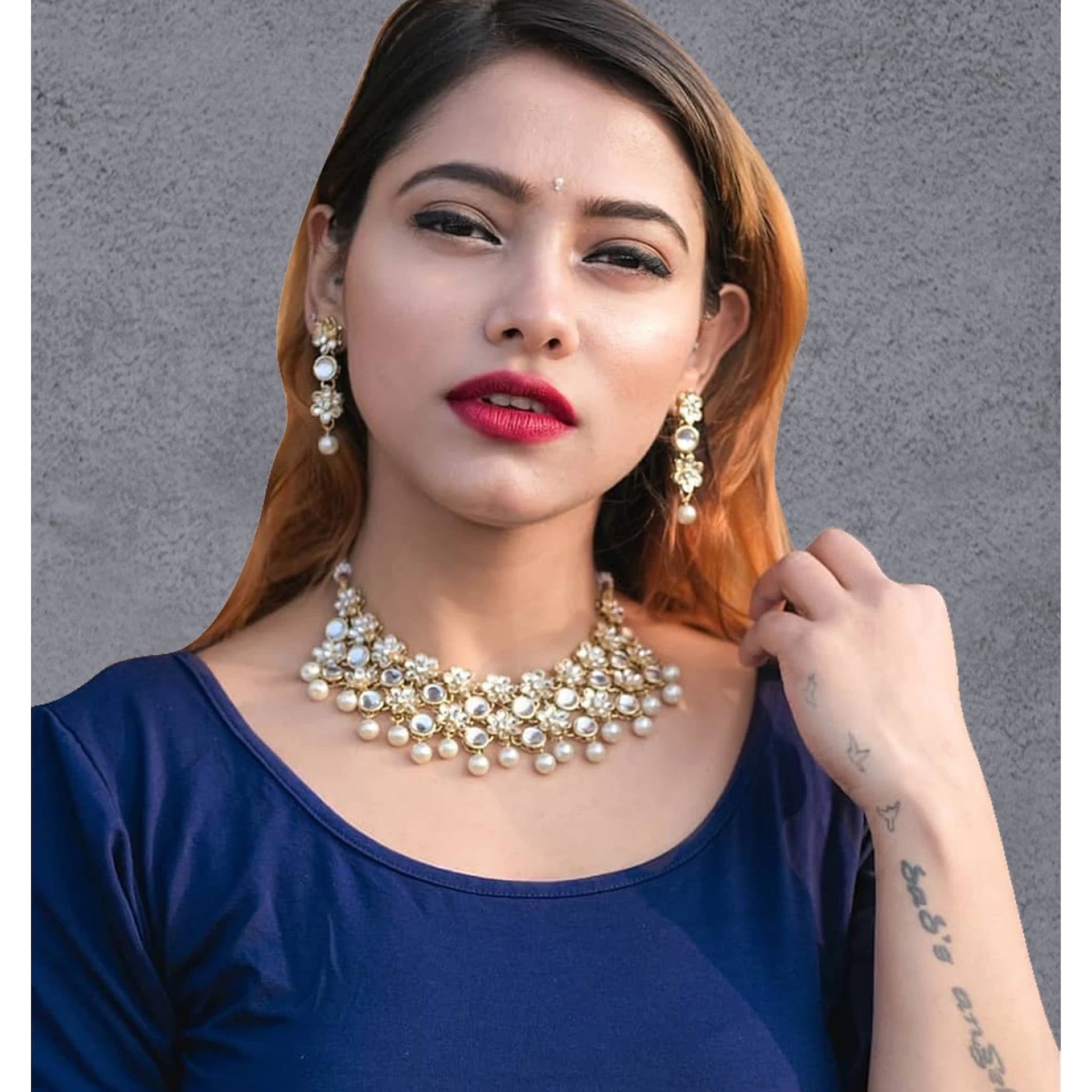 Alloy Jewel Set (White, Gold) ClothsVilla