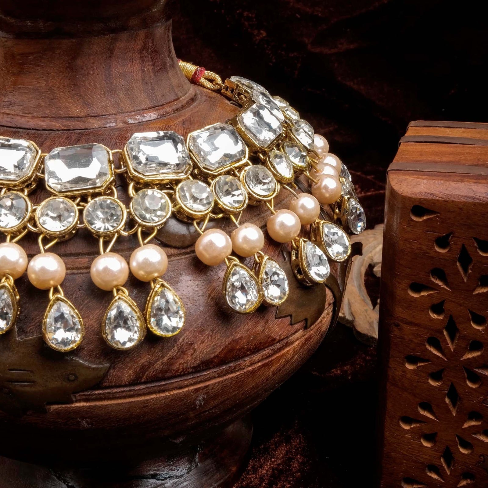 Heavy Dimond and Gold Plated Pearl Necklace Jewel Set (White, Rose Gold) ClothsVilla