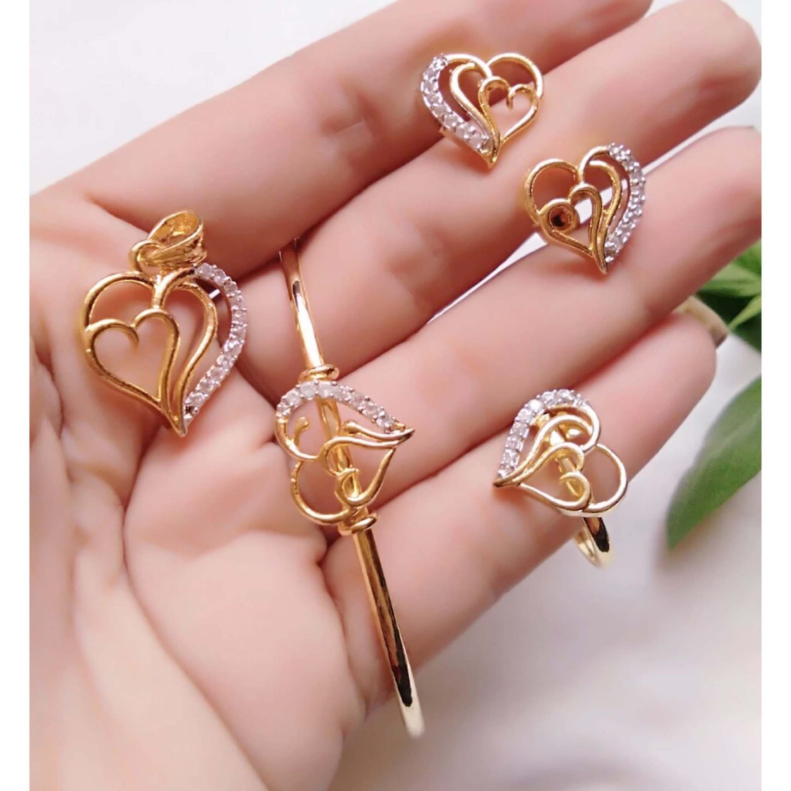 Alloy Jewel Set (Gold & White) ClothsVilla