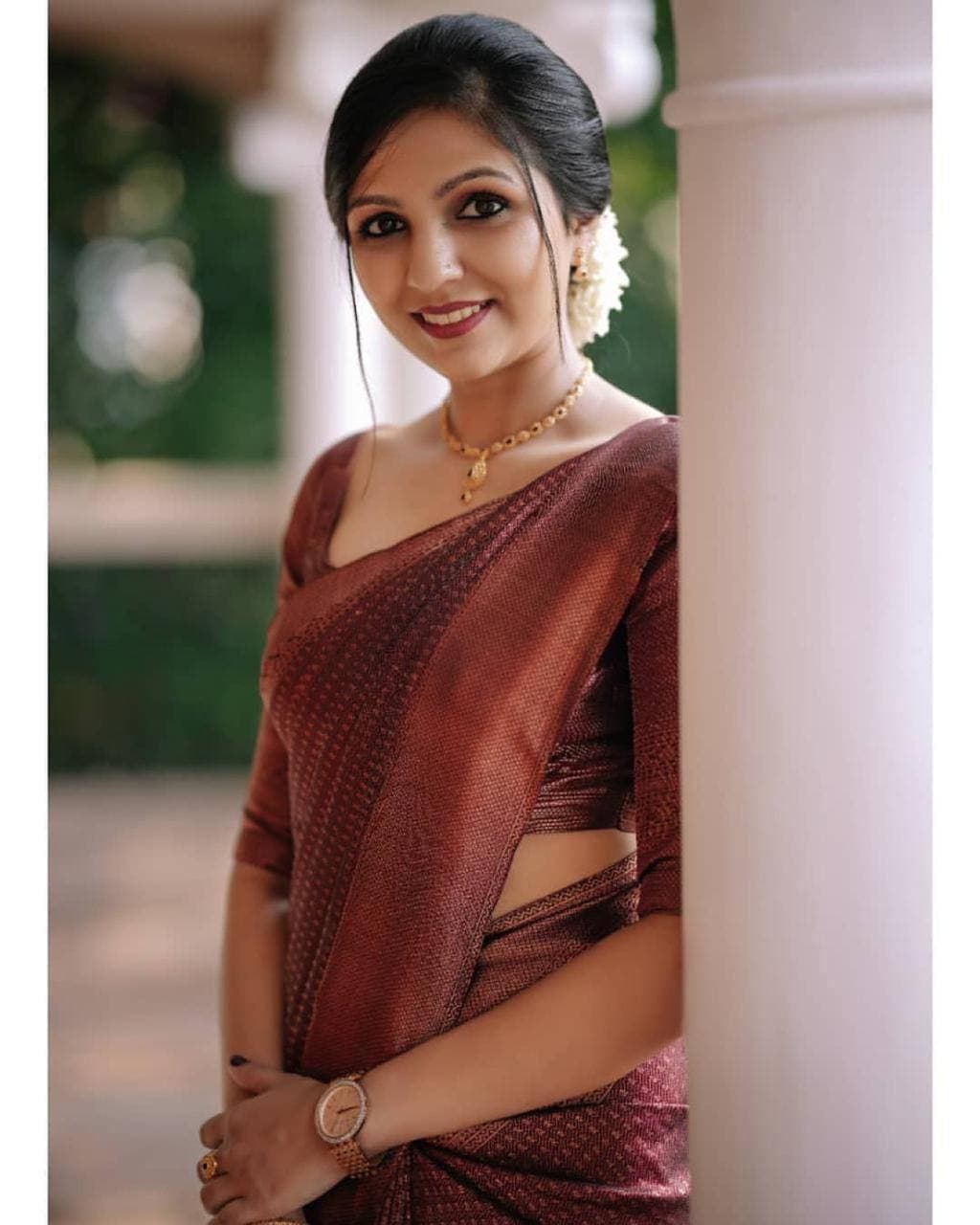 Scintilla Wine Soft Banarasi Silk Saree With Intricate Blouse Piece ClothsVilla