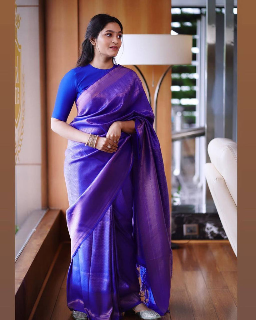 Inspiring Blue Soft Banarasi Silk Saree With Entrancing Blouse Piece ClothsVilla