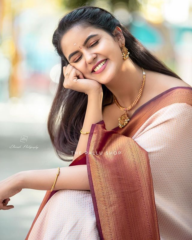 Stunning Beige Soft Kanjivaram Silk Saree With Innovative Blouse Piece ClothsVilla