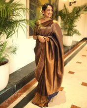 Load image into Gallery viewer, Charming Black Soft Kanjivaram Silk Saree With Surpassing Blouse Piece ClothsVilla