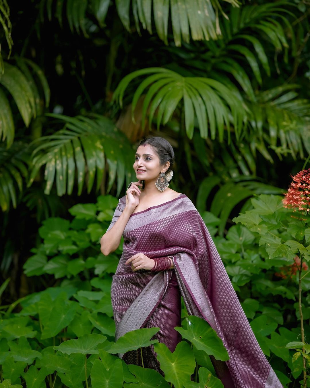 Desultory Brown Soft Kanjivaram Silk Saree With Diaphanous Blouse Piece ClothsVilla