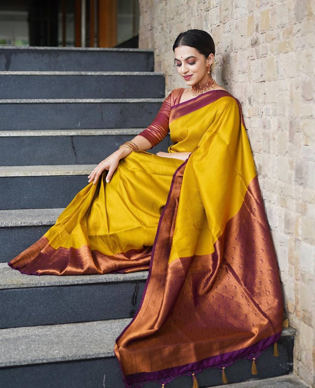 Lissome Golden Soft Kanjivaram Silk Saree With Moiety Blouse Piece ClothsVilla