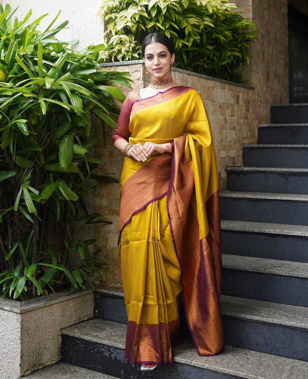 Lissome Golden Soft Kanjivaram Silk Saree With Moiety Blouse Piece ClothsVilla