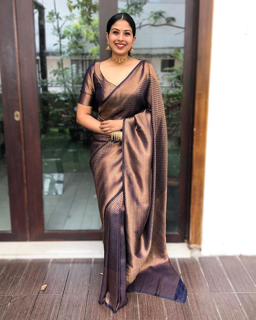 Sensational Navy Blue Soft Kanjivaram Silk Saree With Skinny Blouse Piece ClothsVilla Main image