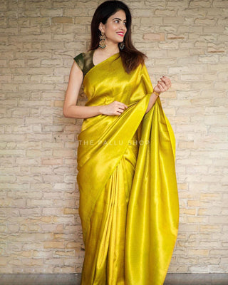 Divine Yellow Soft Silk Saree with Excellent Blouse Piece ClothsVilla