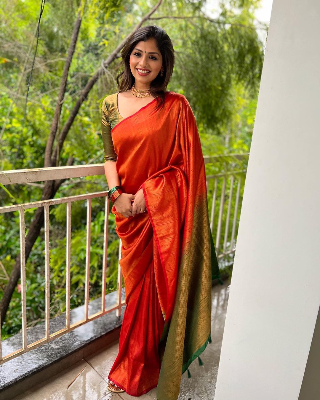 Moiety Red Soft Silk Saree With Murmurous Blouse Piece ClothsVilla