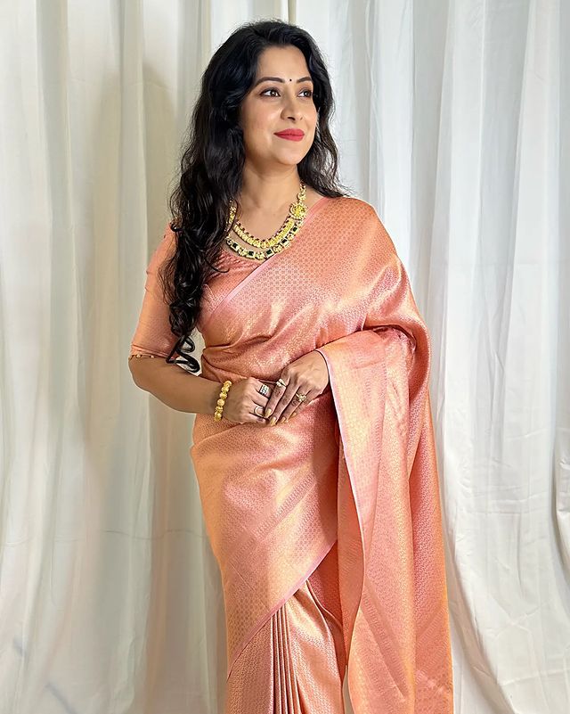 Ebullience Baby Pink Soft Silk Saree With Imbrication Blouse Piece ClothsVilla