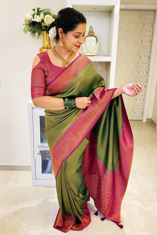 Palimpsest Green Soft Silk Saree With Surreptitious Blouse Piece ClothsVilla