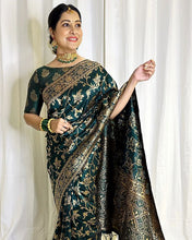 Load image into Gallery viewer, Vestigial Dark Green Soft Banarasi Silk Saree With Felicitous Blouse Piece ClothsVilla