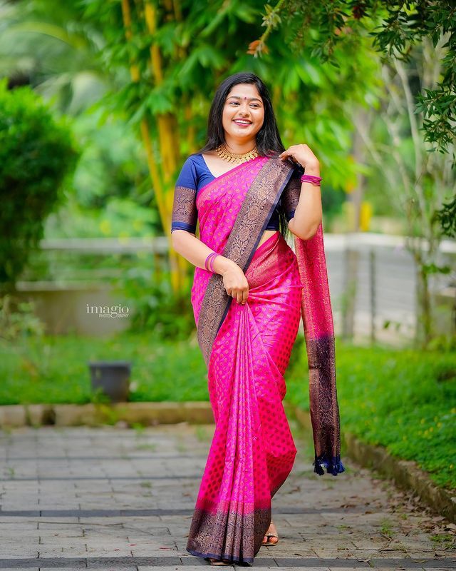 Exuberant Dark Pink Soft Silk Saree With Unequalled Blouse Piece ClothsVilla Main image