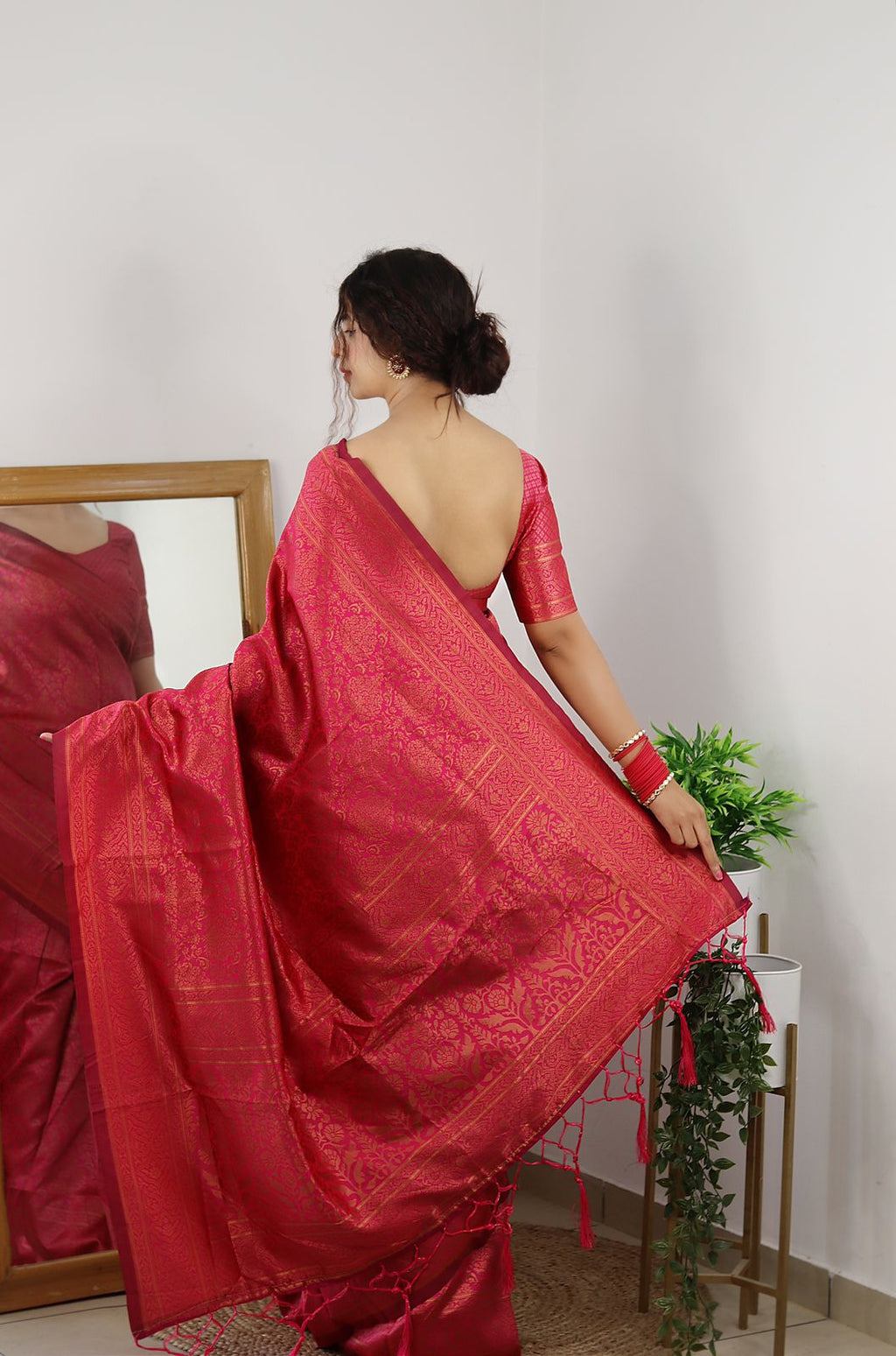 Amazing Dark Pink Soft Banarasi Silk Saree With Trendy Blouse Piece ClothsVilla