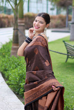 Load image into Gallery viewer, Fantabulous Black Soft Banarasi Silk Saree With Energetic Blouse Piece ClothsVilla