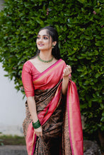 Load image into Gallery viewer, Fragrant Green Soft Banarasi Silk Saree With Artistic Blouse Piece ClothsVilla