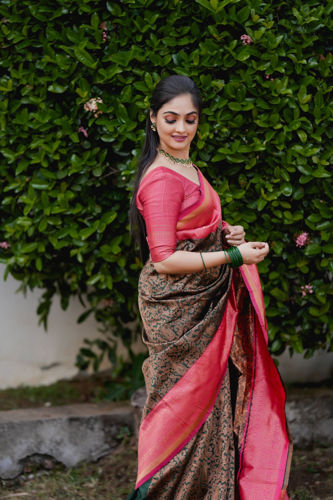 Fragrant Green Soft Banarasi Silk Saree With Artistic Blouse Piece ClothsVilla