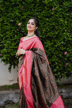 Load image into Gallery viewer, Fragrant Green Soft Banarasi Silk Saree With Artistic Blouse Piece ClothsVilla