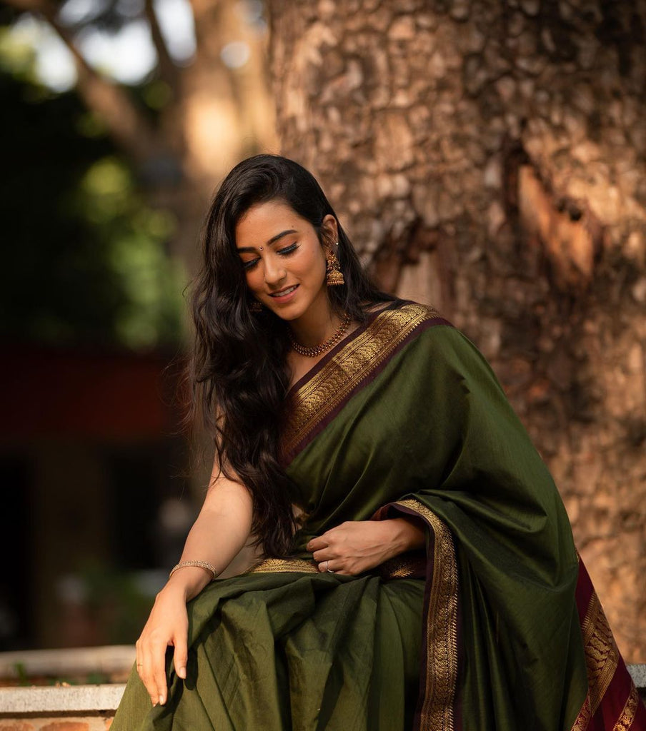Elaborate Green Soft Banarasi Silk Saree With Proficient Blouse Piece ClothsVilla