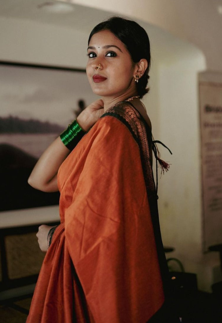 Prominent Orange Soft Banarasi Silk Saree With Flamboyant Blouse Piece ClothsVilla