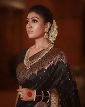 Load image into Gallery viewer, A dreamy Black Soft Banarasi silk saree With Lissome Blouse Piece ClothsVilla