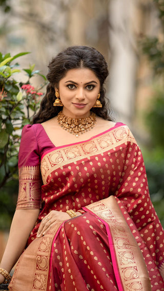 Super classy Maroon Soft Banarasi Silk Saree With Adoring Blouse Piece ClothsVilla