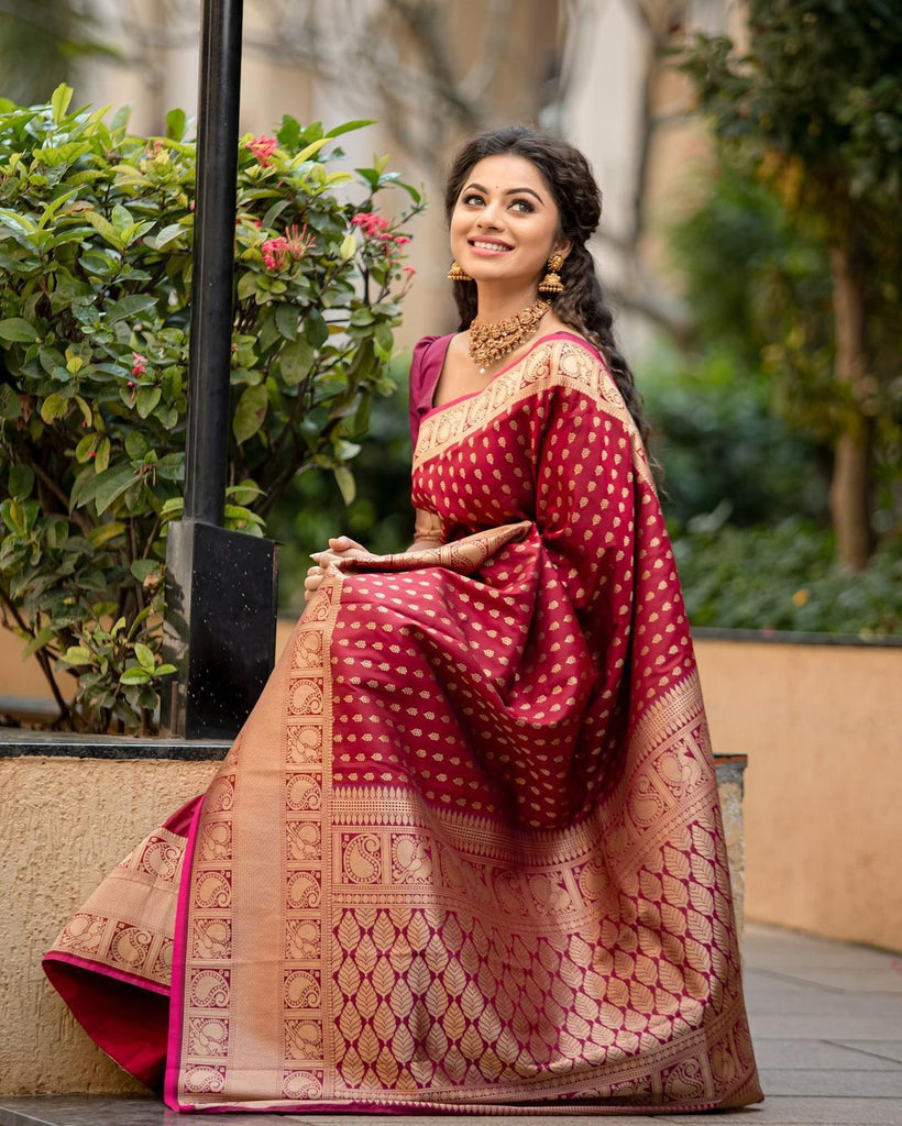 Super classy Maroon Soft Banarasi Silk Saree With Adoring Blouse Piece ClothsVilla