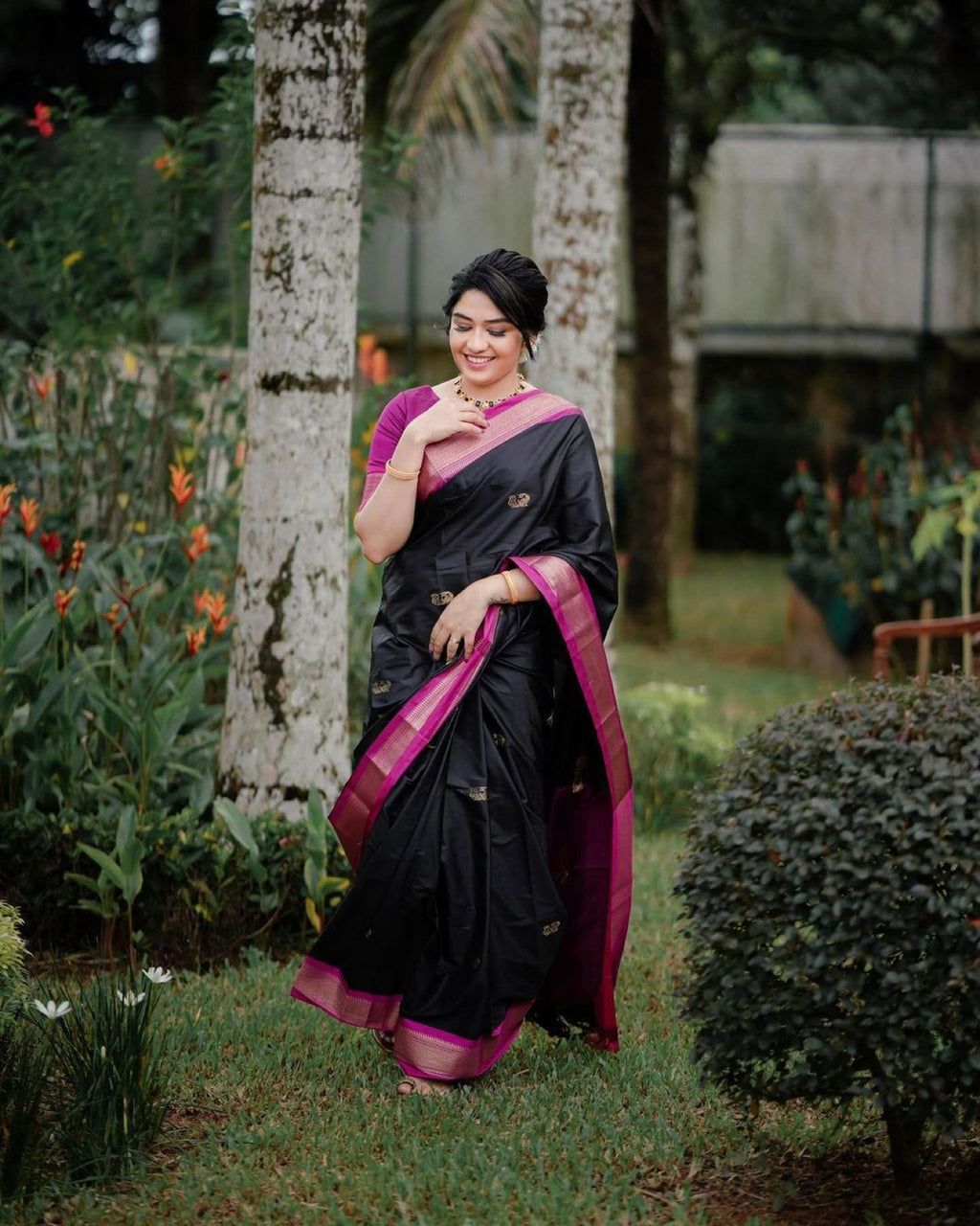 Captivating Black Soft Banarasi Silk Saree With Girlish Blouse Piece ClothsVilla