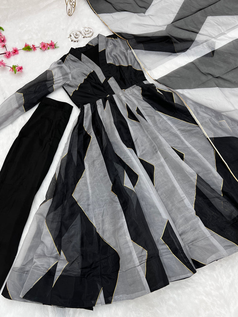 Anarkali Zigzag Foil Work Flared Kali Pattern Set with Dupatta Clothsvilla