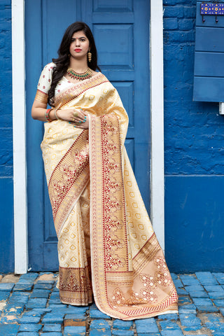 Arresting Off-White Colored Festive Wear Woven Banarasi Silk Saree ClothsVilla
