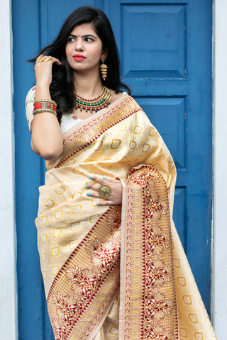 Arresting Off-White Colored Festive Wear Woven Banarasi Silk Saree ClothsVilla