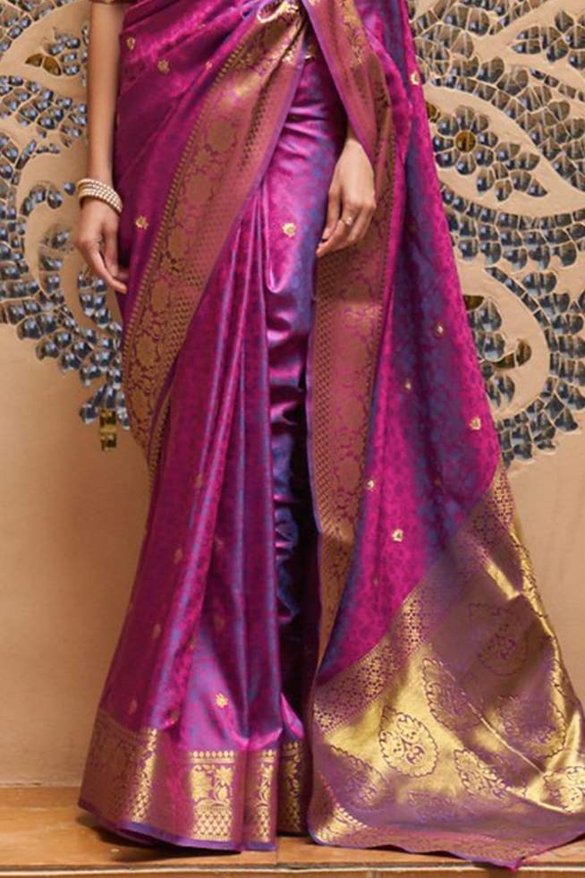 Buy Dark Golden Color Pure Kanjeevaram Silk Saree with Pure Gold Zari Work  At IndyVogue