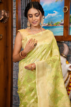 Load image into Gallery viewer, Trendy Mehndi Linen Cotton Silk Saree With Flattering Blouse Piece Bvipul