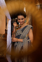 Load image into Gallery viewer, Wonderful Grey Linen Silk Saree With Gorgeous Blouse Piece Bvipul