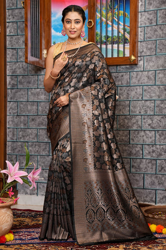 Engrossing Black Kanjivaram Silk Saree With Fantabulous Blouse Piece Bvipul