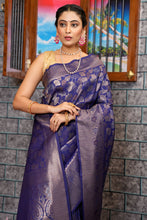 Load image into Gallery viewer, Breathtaking Navy Blue Kanjivaram Silk Saree With Adorable Blouse Piece Bvipul