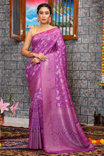 Load image into Gallery viewer, Captivating Purple Kanjivaram Silk Saree With Ravishing Blouse Piece Bvipul