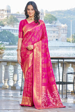 Load image into Gallery viewer, Smart Dark Pink Kanjivaram Silk Saree With Ailurophile Blouse Piece Bvipul