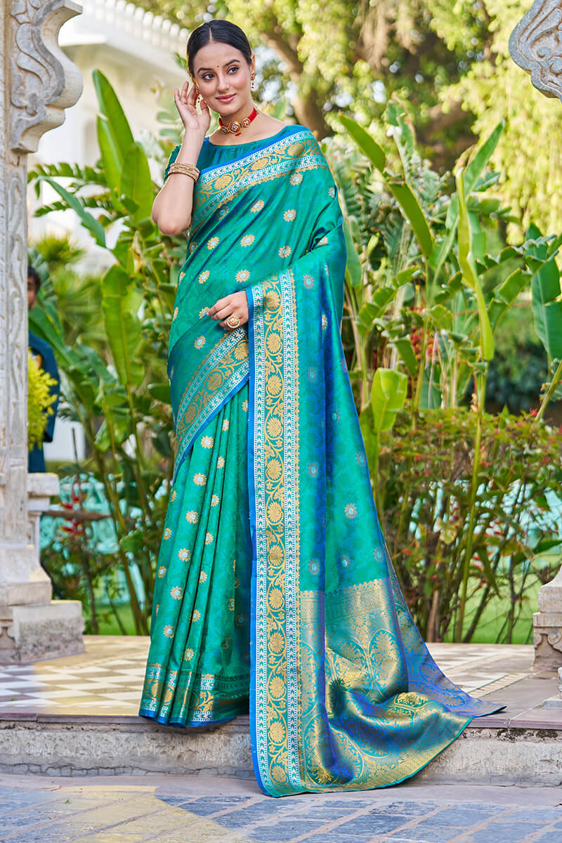 Arresting Rama Kanjivaram Silk Saree With Palimpsest Blouse Piece Bvipul