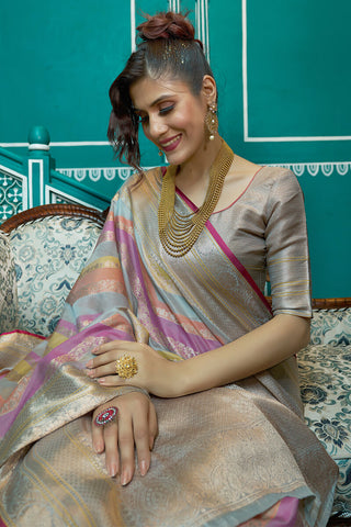 Elaborate Lavendor Organza Silk Saree With Tremendous Blouse Piece Bvipul