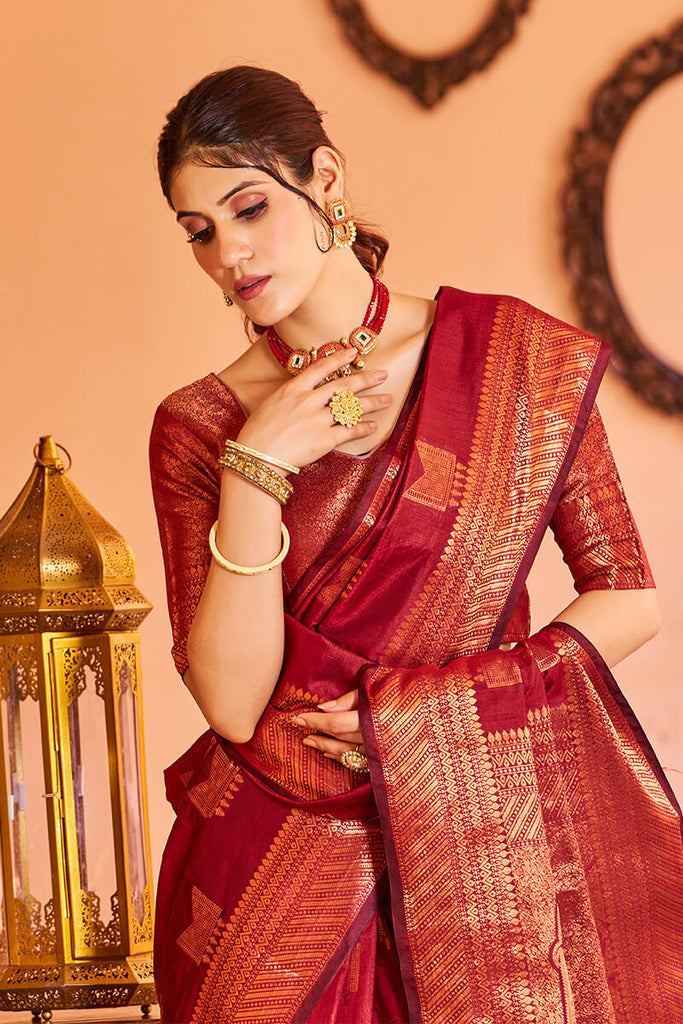 HOUSE OF BEGUM Womens Red Kubera Pattu Silk Saree With Blouse Piece –  F2FMART.com