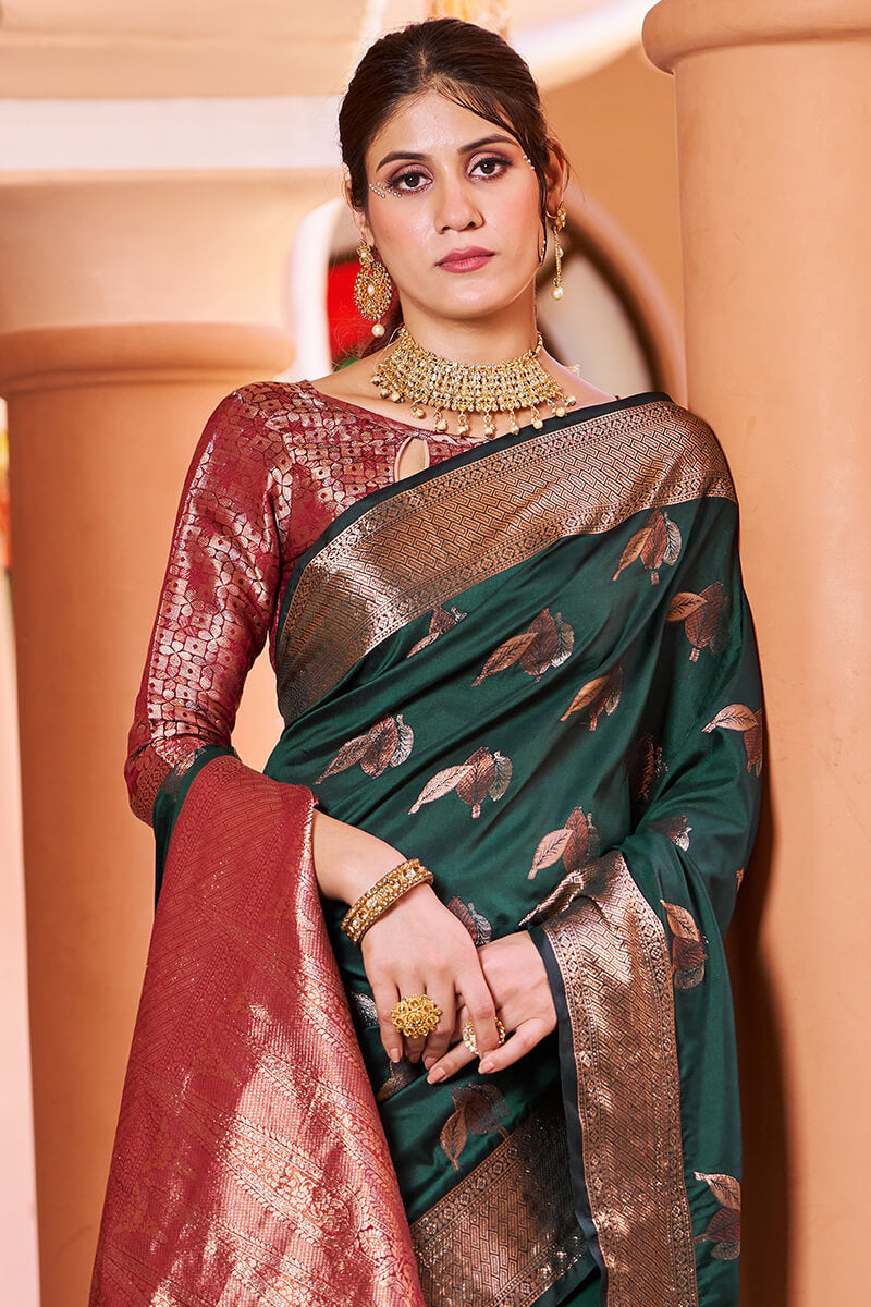 Flamboyant Dark Green Soft Banarasi Silk Saree With Pleasant Blouse Piece Bvipul