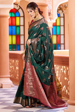 Load image into Gallery viewer, Flamboyant Dark Green Soft Banarasi Silk Saree With Pleasant Blouse Piece Bvipul