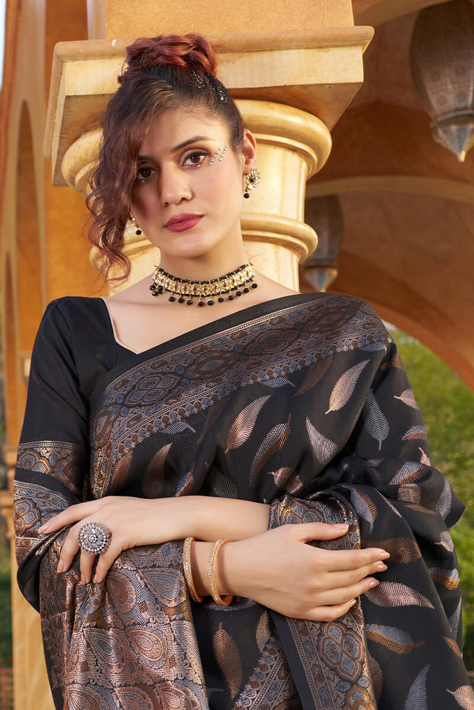 Gratifying Black Soft Banarasi Silk Saree With Felicitous Blouse Piece Bvipul