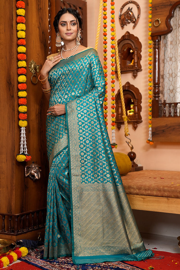 Elegant Firozi Kanjivaram Silk With Trendy Blouse Piece Bvipul