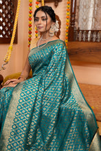 Load image into Gallery viewer, Elegant Firozi Kanjivaram Silk With Trendy Blouse Piece Bvipul