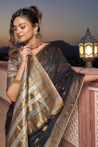 Transcendent Black Soft Silk Saree with Magnificat  Blouse Piece Bvipul